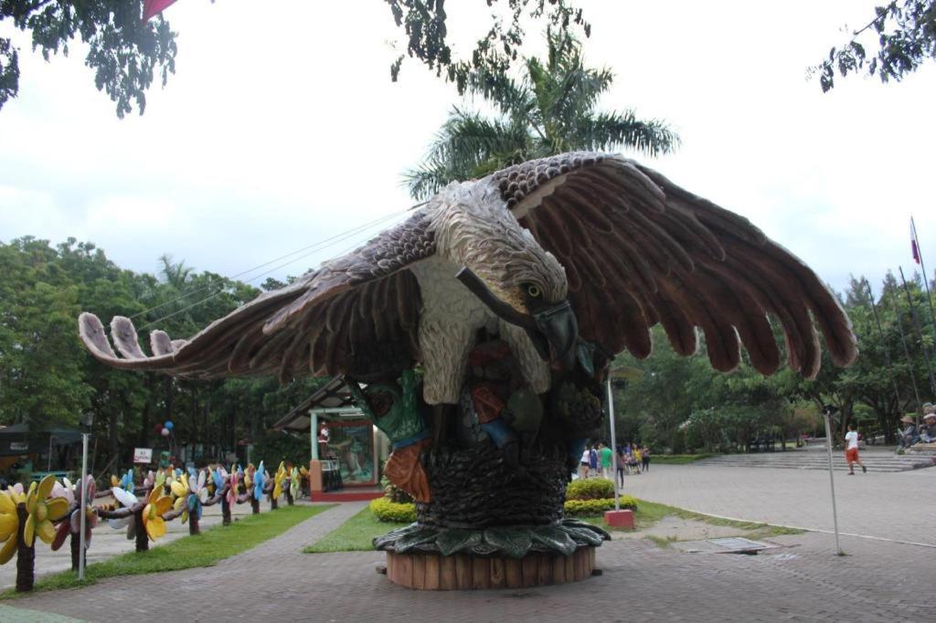 Marco Polo Davao Hotel Exterior photo The Eagle statue at the entrance of the park