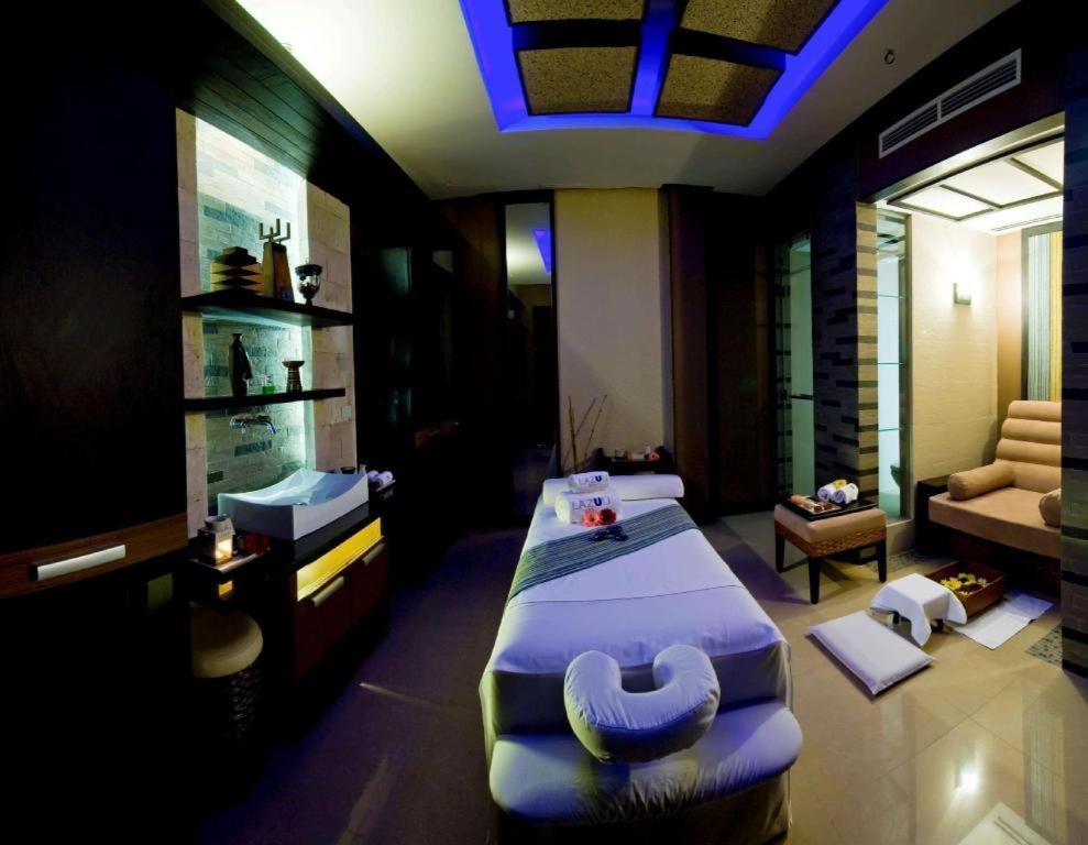 Marco Polo Davao Hotel Exterior photo Spa at the Taj Mahal Palace, Mumbai