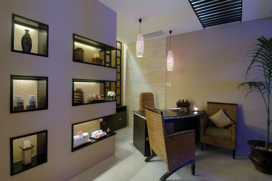 Marco Polo Davao Hotel Exterior photo The reception area at the spa