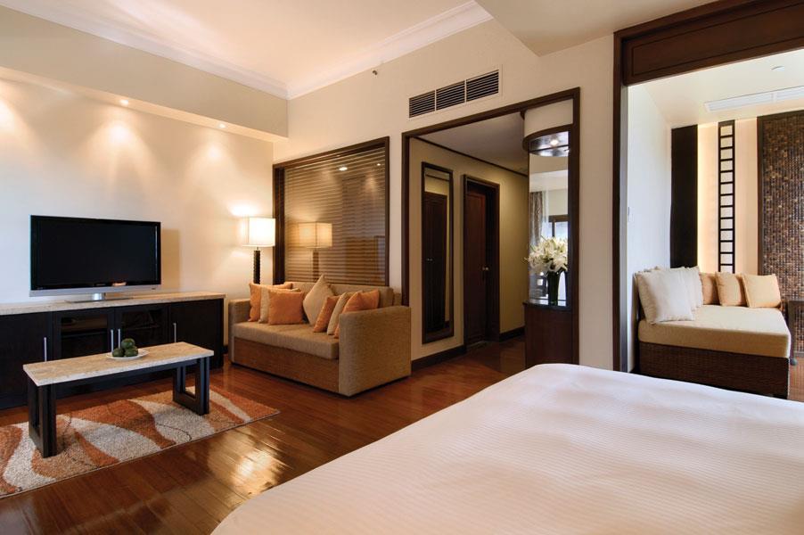 Marco Polo Davao Hotel Exterior photo A suite at the hotel