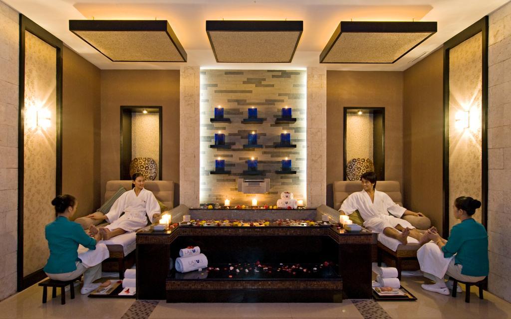 Marco Polo Davao Hotel Exterior photo Spa at The Oberoi, Mumbai